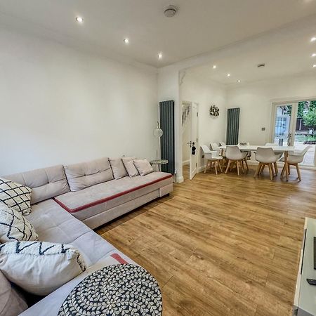 伦敦Stratford House别墅 外观 照片